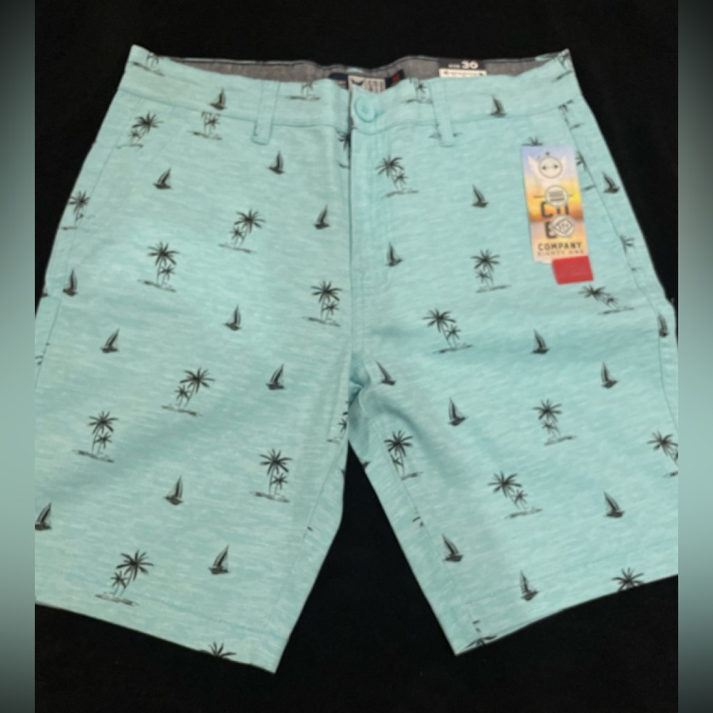 NWT Company Eighty One Stretch Palm Tree 30”